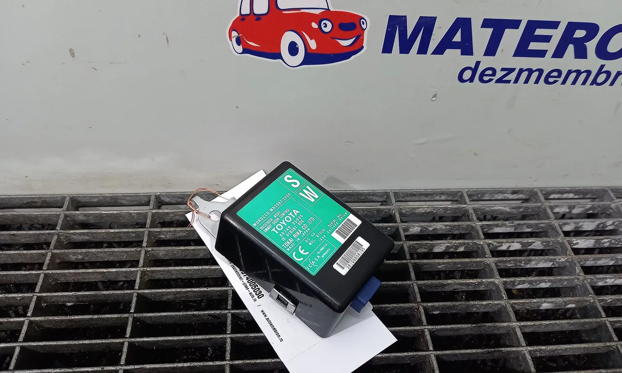 MODUL INCHIDERE CENTRALIZATA TOYOTA AVENSIS 2008-2018