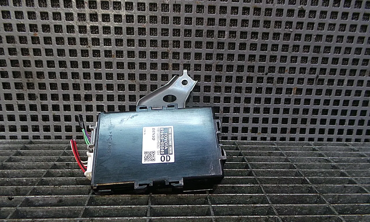 MODUL TOYOTA AVENSIS 2008-2018