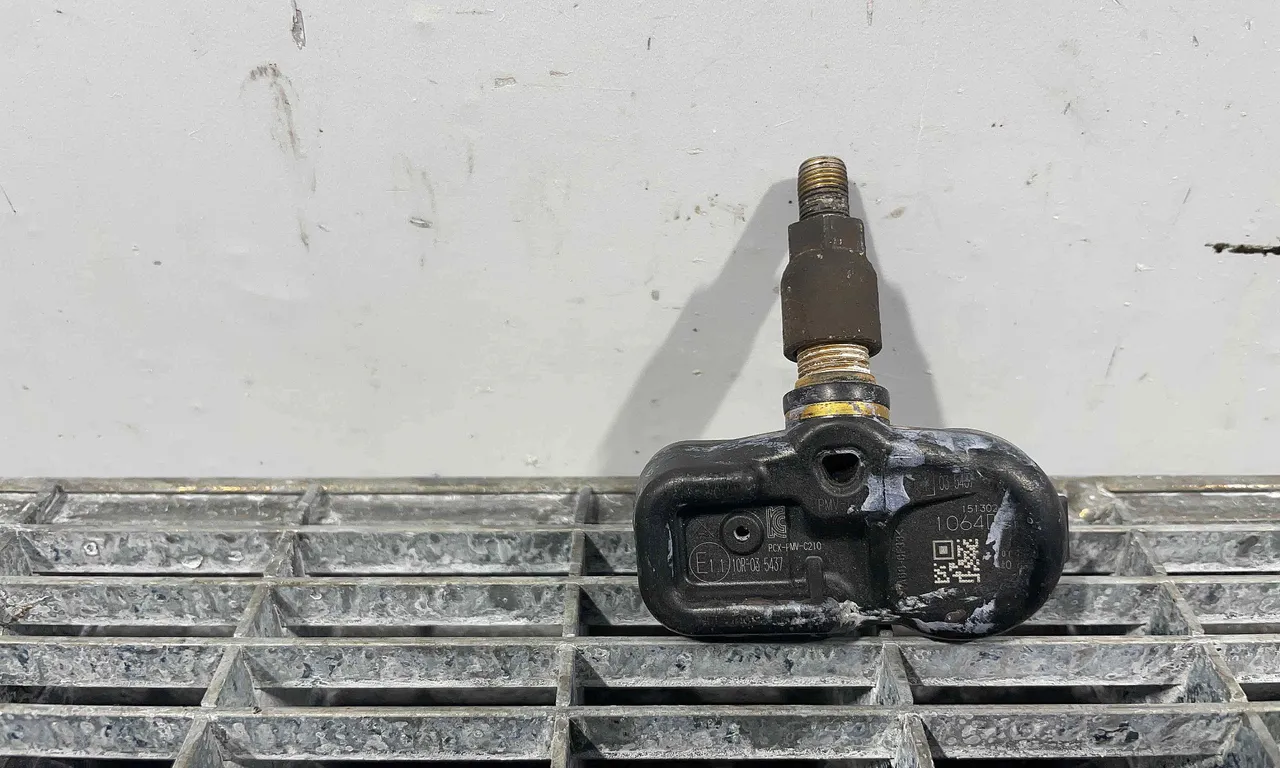 SENZOR PRESIUNE ROTI TOYOTA AVENSIS 2008-2018