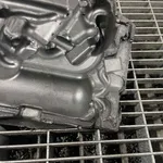 CAPAC PROTECTIE INJECTOARE TOYOTA AVENSIS 1.6 D4-D 2008-2018 oe-12611WA010, vedere laterala