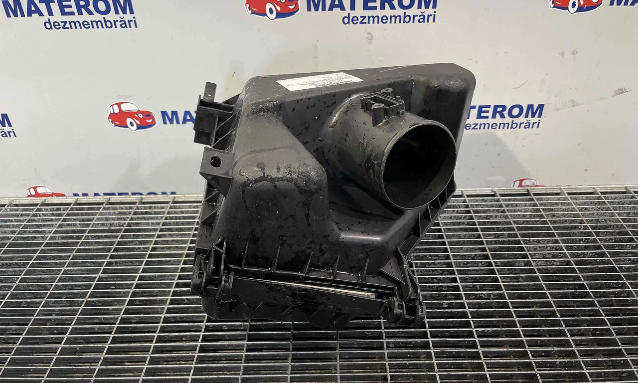 CARCASA FILTRU AER TOYOTA AVENSIS 2008-2018