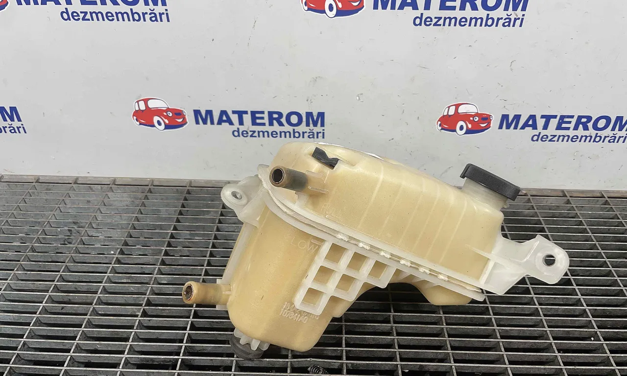 VAS EXPANSIUNE TOYOTA AVENSIS 2008-2018