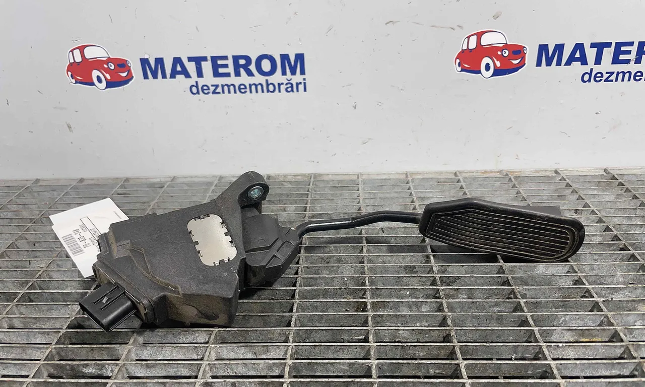 PEDALA ACCELERATIE TOYOTA AVENSIS 2008-2018