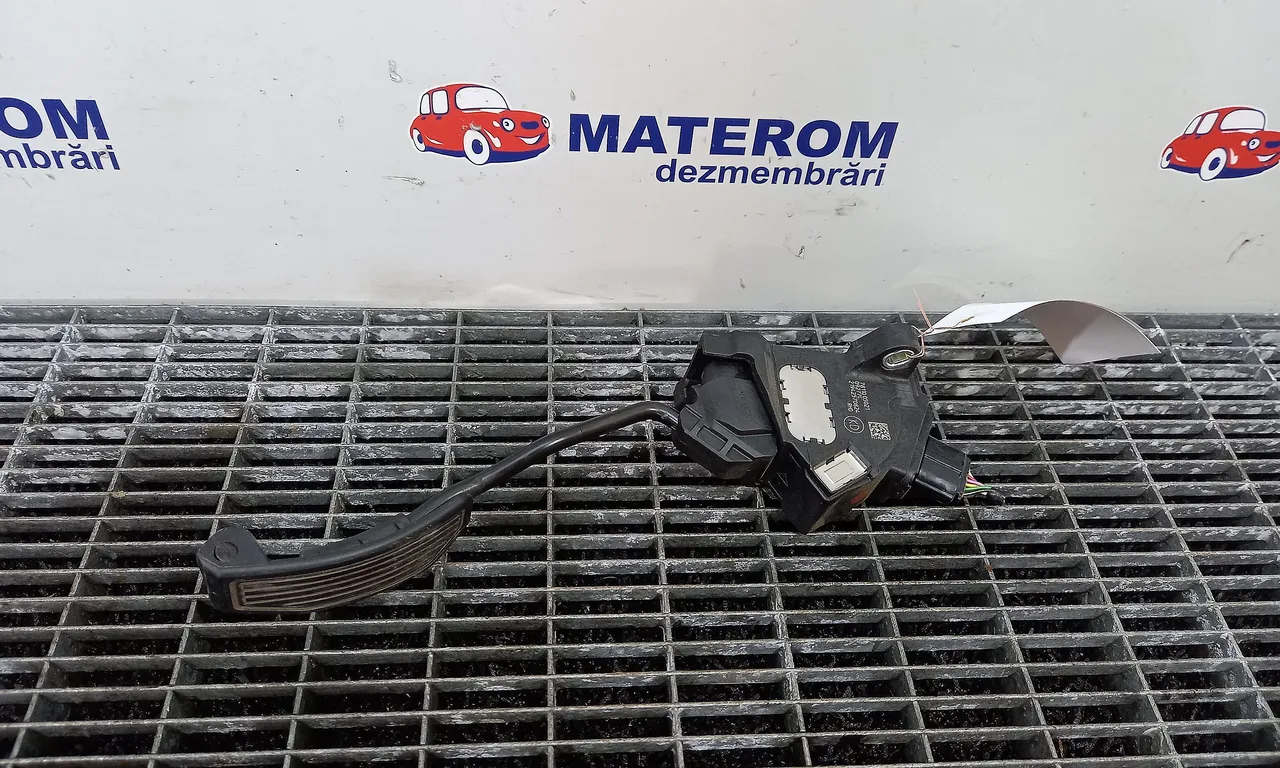 PEDALA ACCELERATIE TOYOTA AVENSIS 2008-2018