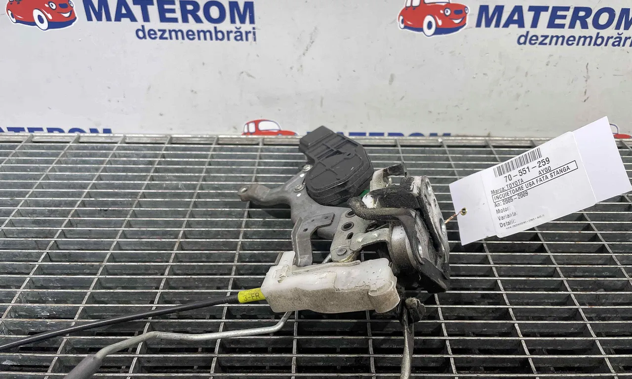 INCUIETOARE USA FATA STANGA TOYOTA AYGO 2005-2014