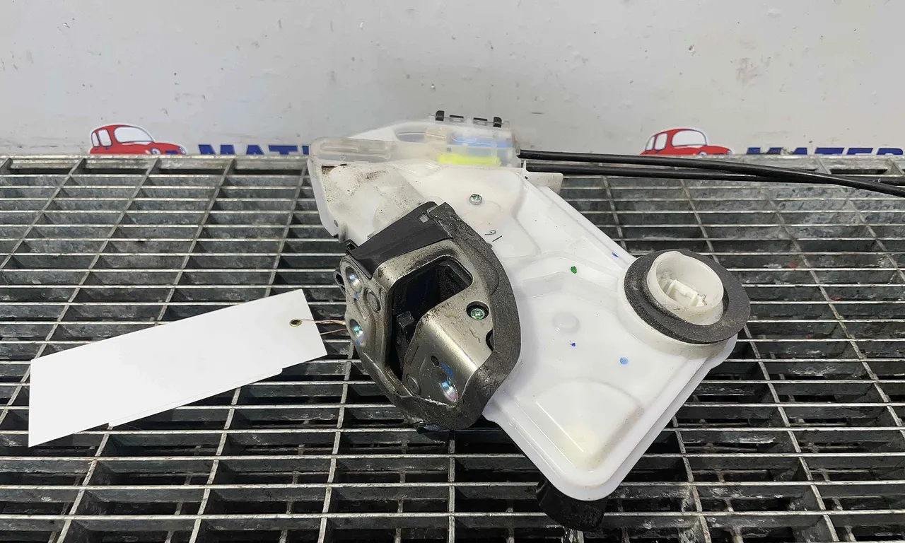 INCUIETOARE USA FATA DREAPTA TOYOTA AYGO 2014-2018
