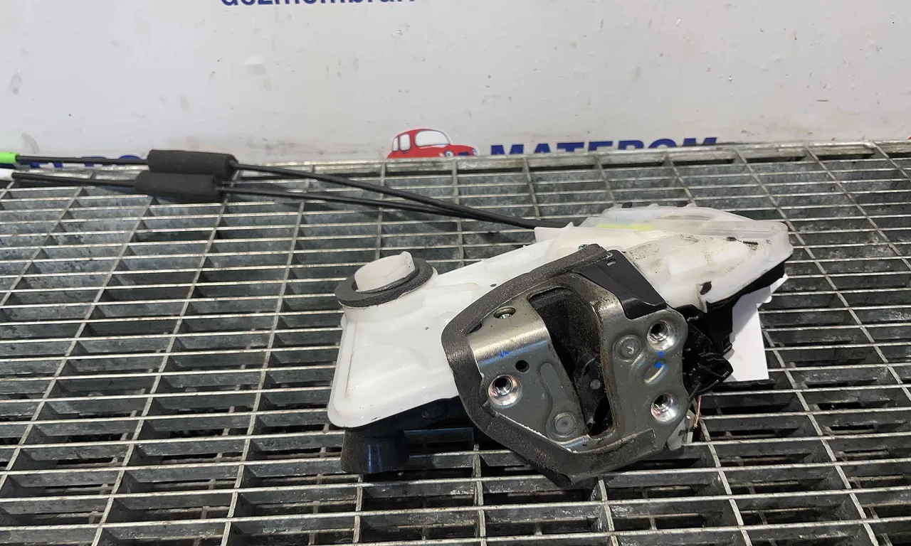 INCUIETOARE USA FATA STANGA TOYOTA AYGO 2014-2018