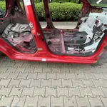 PRAG DREAPTA TOYOTA AYGO 1.0 2014-2018 oe-614110H050, vedere frontata