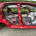 STALP MIJLOC DREAPTA TOYOTA AYGO 1.0 2014-2018 oe-613070H050, vedere frontata