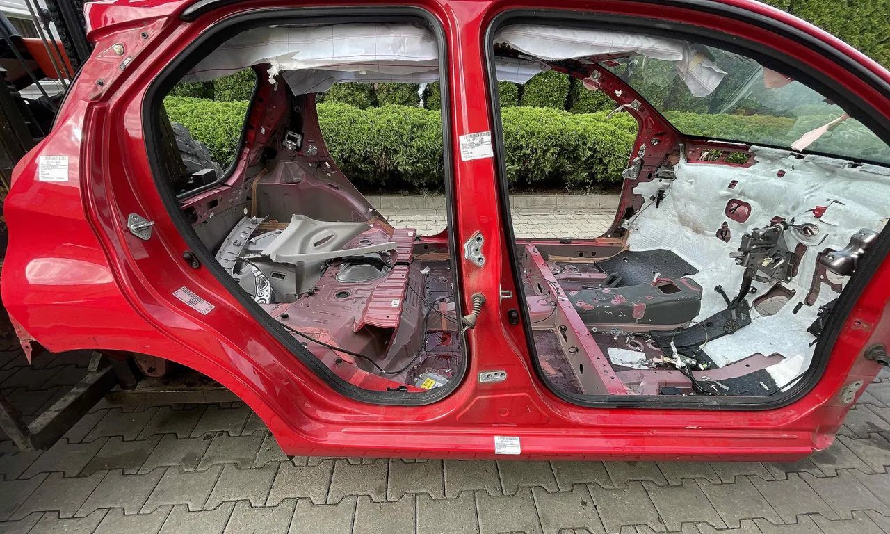 STALP MIJLOC DREAPTA TOYOTA AYGO 2014-2018
