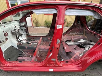 STALP MIJLOC STANGA TOYOTA AYGO 1.0 2014-2018 oe 613060H050, vedere frontata