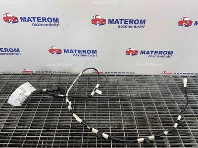 ANTENA TOYOTA AYGO 1.0 2014-2018 oe 863000H030, vedere frontata