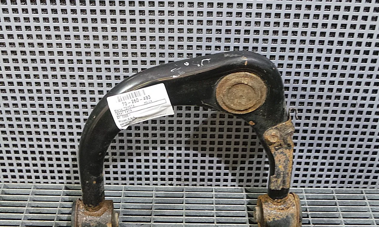 BRAT FATA SUPERIOR DREAPTA TOYOTA HILUX VII 2004-2016