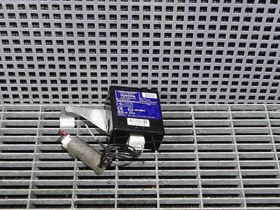 MODUL INCHIDERE CENTRALIZATA TOYOTA HILUX VII 2.5 D 2004-2016 oe 897410K021, vedere frontata