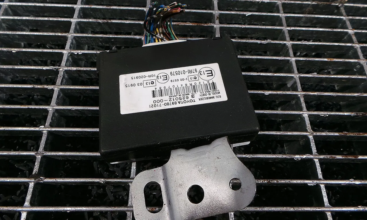 MODUL IMOBILIZATOR TOYOTA HILUX VII 2005-2012