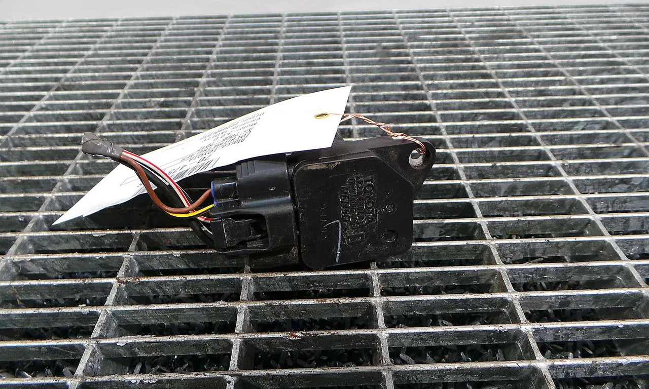 DEBITMETRU AER TOYOTA HILUX VII 2005-2012