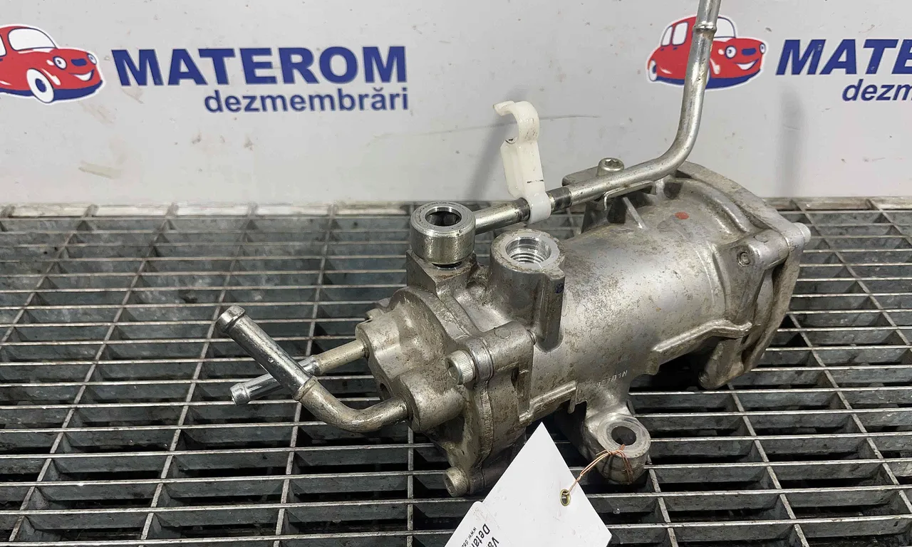 DISTRIBUITOR COMBUSTIBIL TOYOTA HILUX VIII 2015-2020