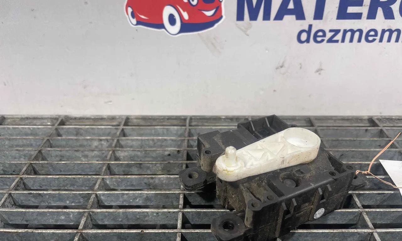MOTORAS CLAPETA INCALZIRE TOYOTA HILUX VIII 2015-2020