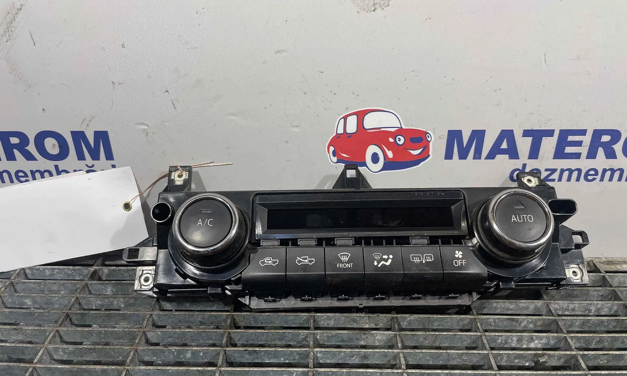 TABLOU COMANDA INCALZIRE TOYOTA HILUX VIII 2015-2020