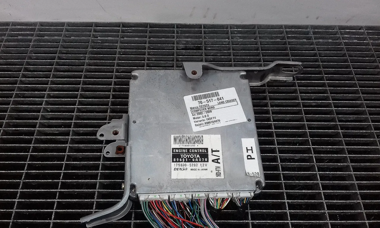 CALCULATOR MOTOR TOYOTA LAND CRUISER PRADO 2002-2010