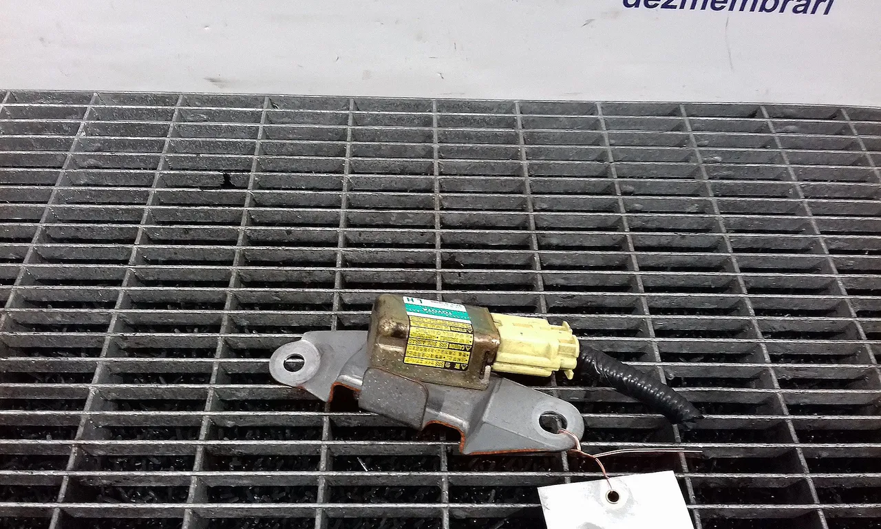 SENZOR IMPACT TOYOTA LAND CRUISER PRADO 2002-2010
