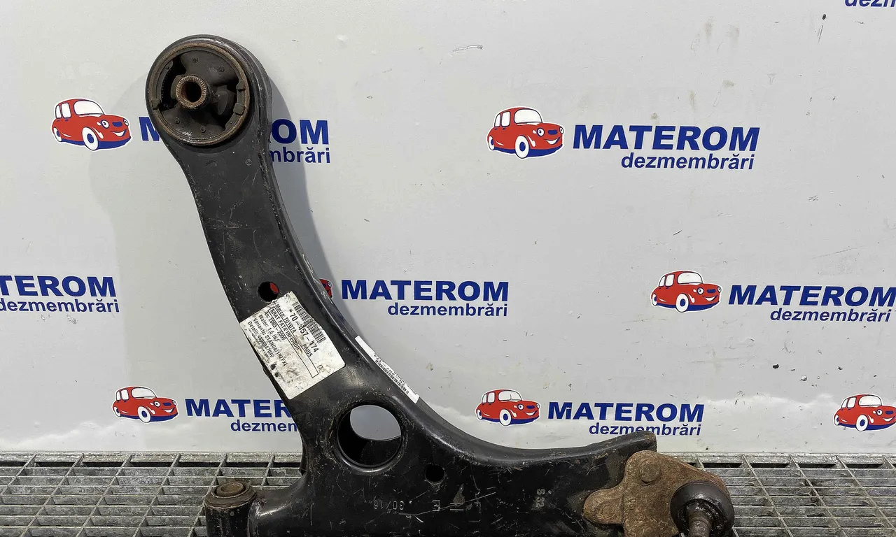 BRAT FATA INFERIOR STANGA TOYOTA PRIUS Liftback 2003-2010