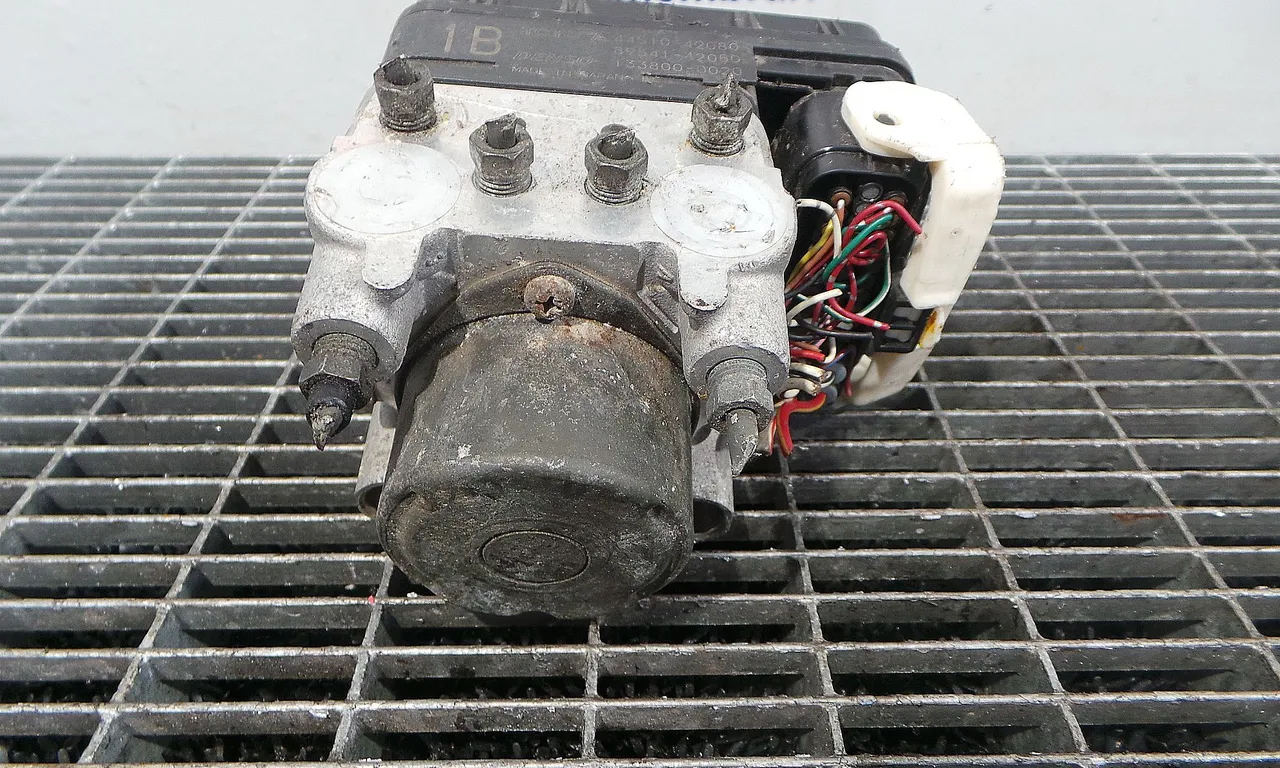 UNITATE ABS TOYOTA RAV 4 II 2000-2005