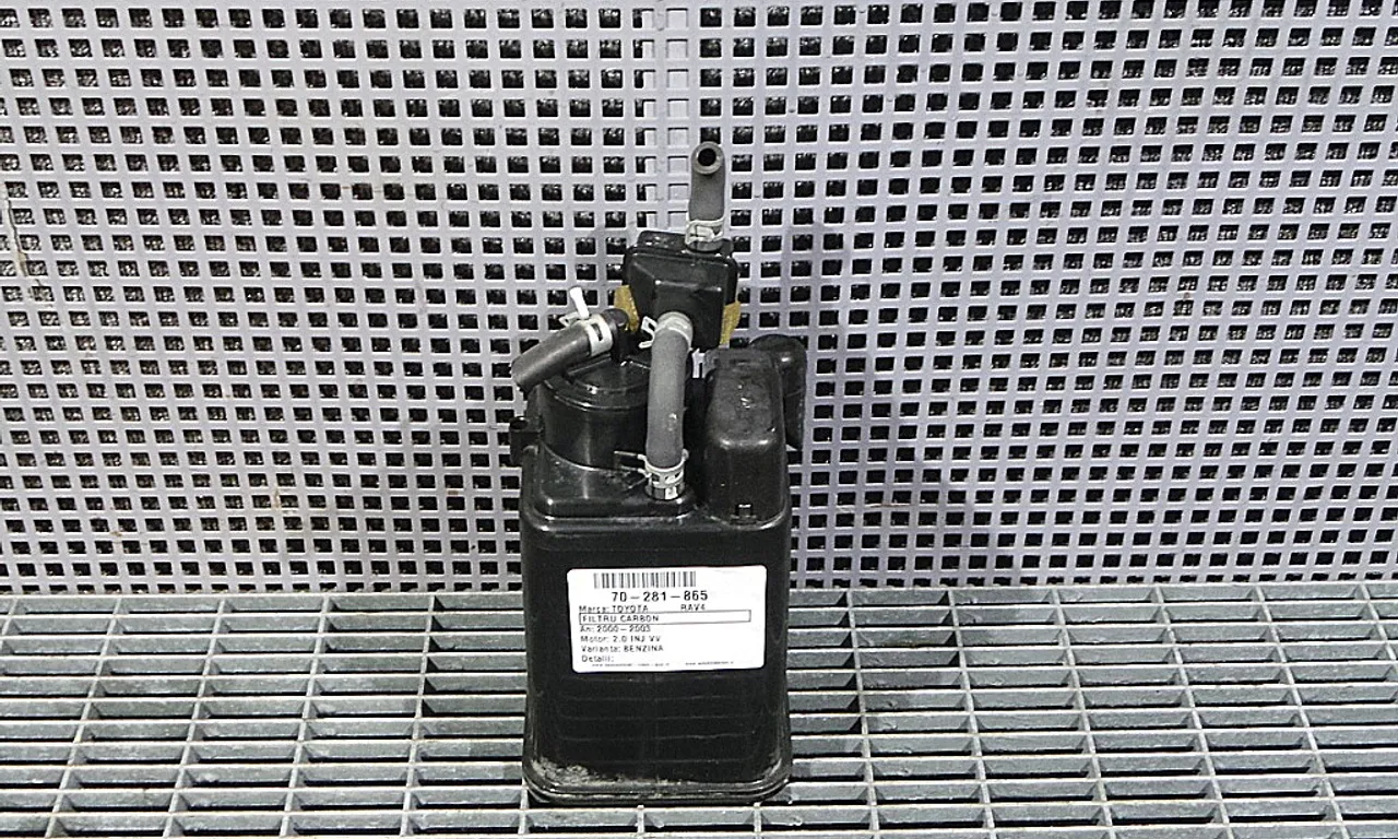 FILTRU CARBON TOYOTA RAV 4 II 2000-2005