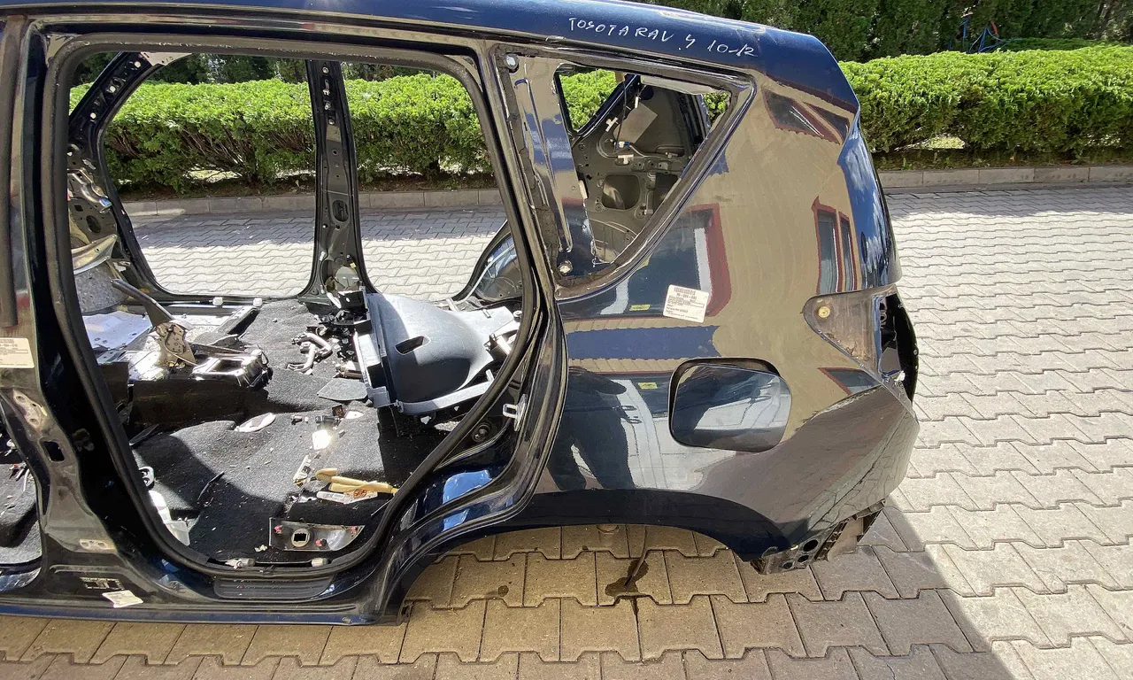 ARIPA SPATE STANGA TOYOTA RAV 4 III 2005-2014