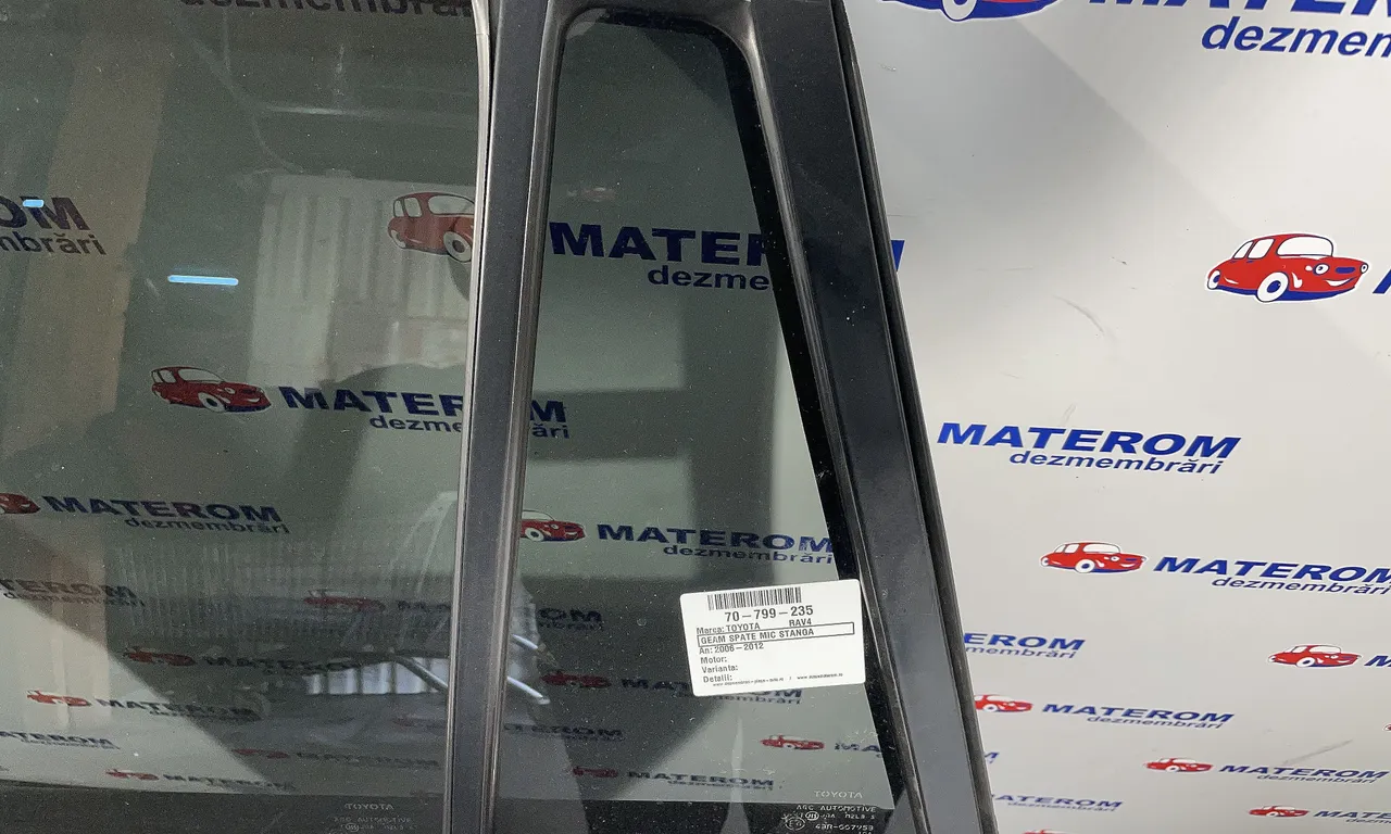 GEAM SPATE MIC STANGA TOYOTA RAV 4 III 2005-2014