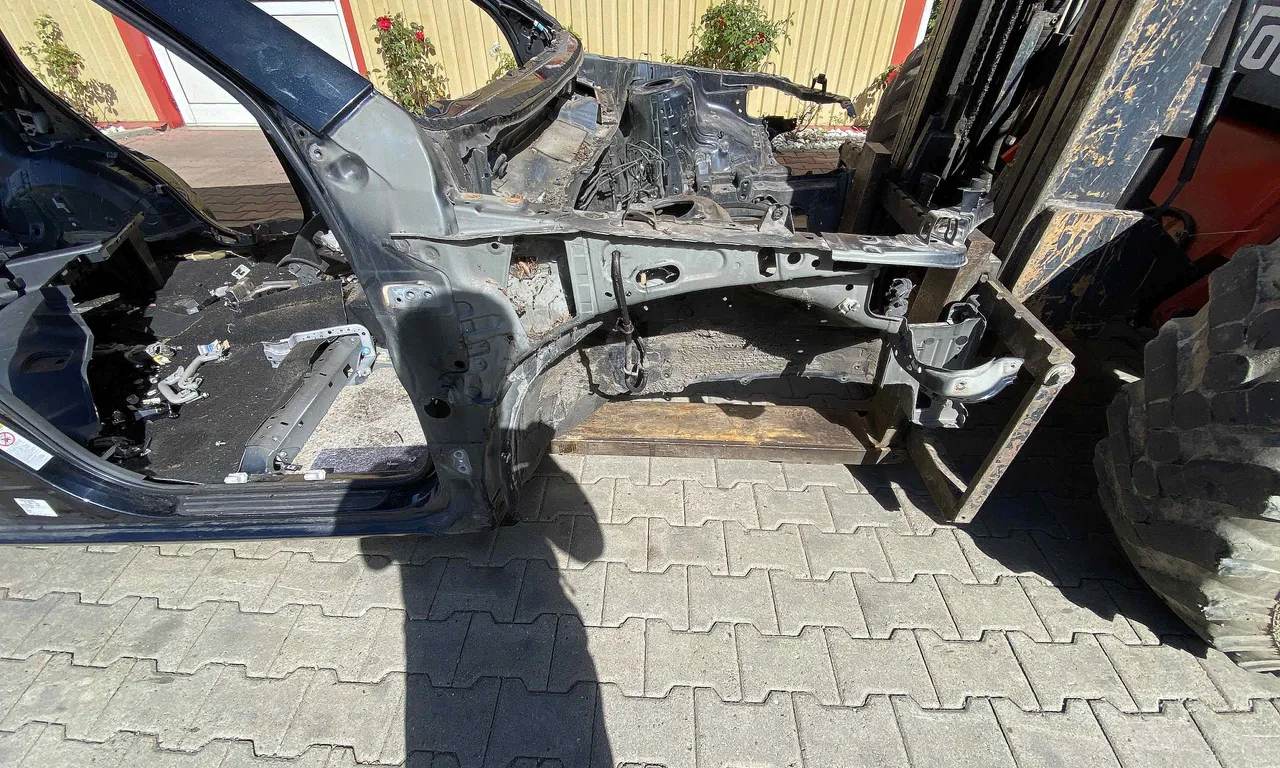 LONJERON DREAPTA TOYOTA RAV 4 III 2005-2014