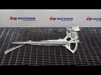 MACARA USA FATA DREAPTA TOYOTA RAV 4 III 2.2 D 2005-2014 oe 698010R020, vedere frontata