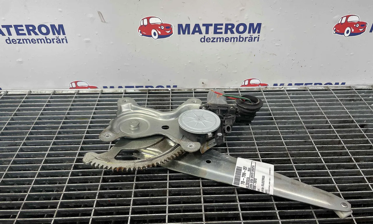 MACARA USA SPATE DREAPTA TOYOTA RAV 4 III 2005-2014