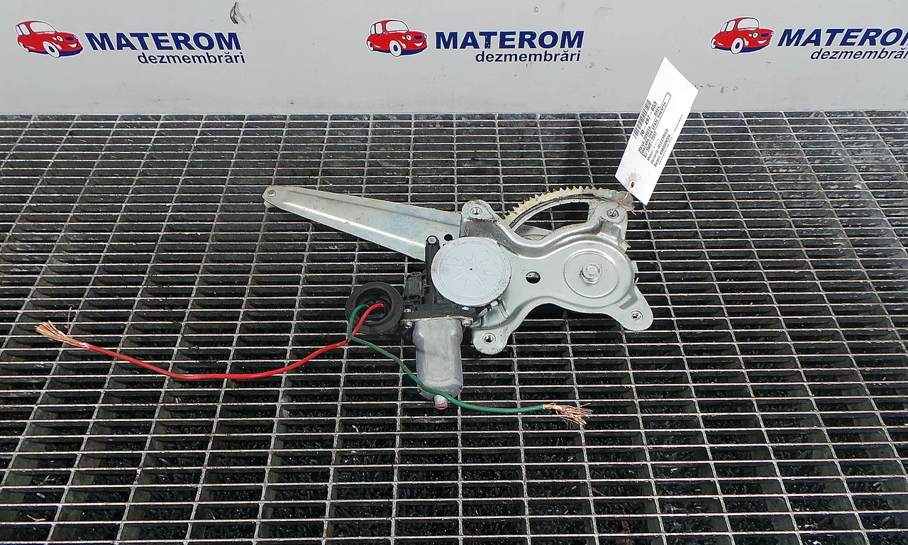 MACARA USA SPATE DREAPTA TOYOTA RAV 4 III 2005-2014