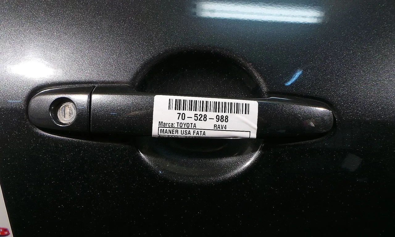 MANER USA FATA DREAPTA TOYOTA RAV 4 III 2005-2014