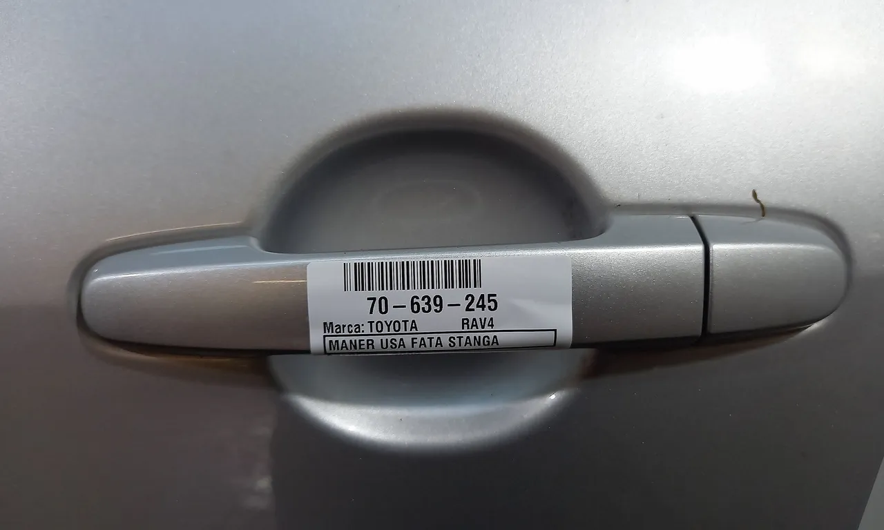 MANER USA FATA STANGA TOYOTA RAV 4 III 2005-2014