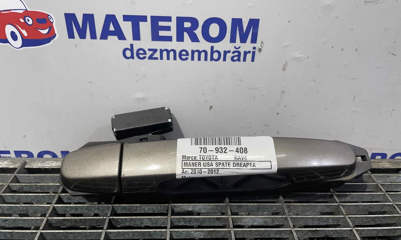 MANER USA SPATE DREAPTA TOYOTA RAV 4 III 2005-2014