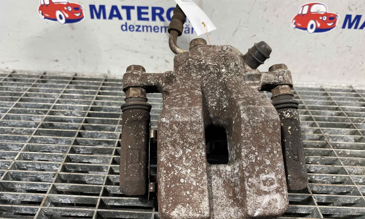 ETRIER SPATE DREAPTA TOYOTA RAV 4 III 2005-2014