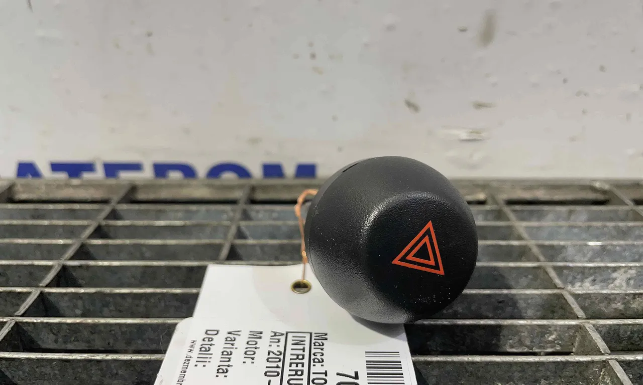 INTRERUPATOR AVARIE TOYOTA RAV 4 III 2005-2014