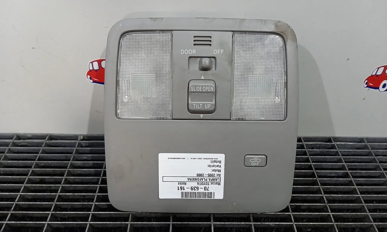 LAMPA PLAFONIERA TOYOTA RAV 4 III 2005-2014