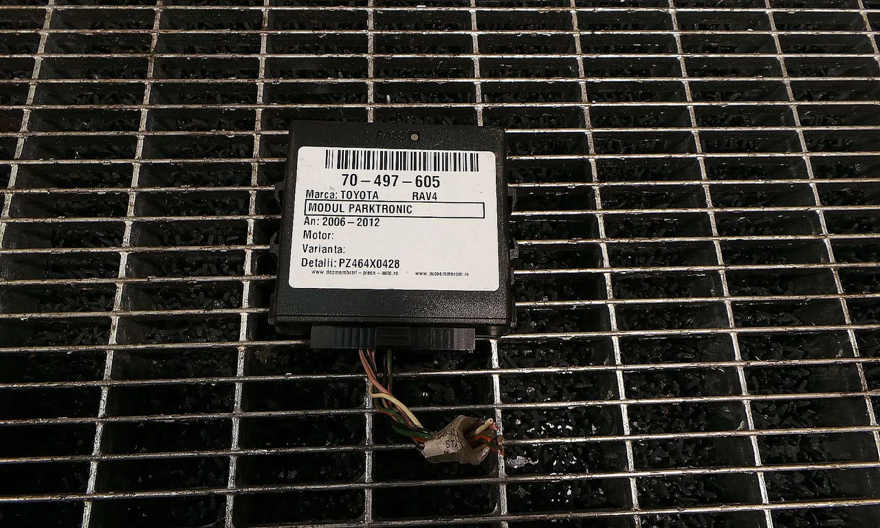 MODUL PARKTRONIC TOYOTA RAV 4 III 2005-2014