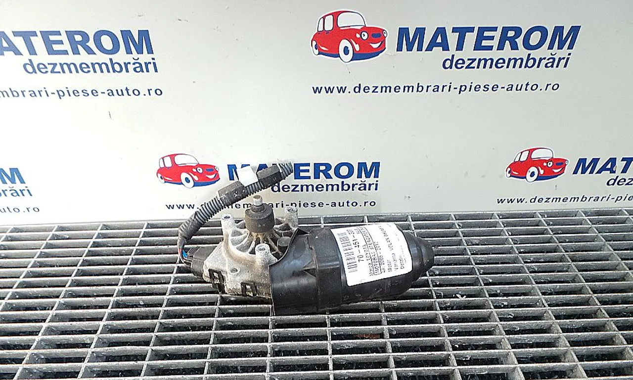 MOTORAS STERGATOR PARBRIZ TOYOTA RAV 4 III 2005-2014