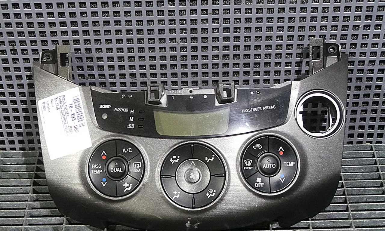 TABLOU COMANDA INCALZIRE TOYOTA RAV 4 III 2005-2014