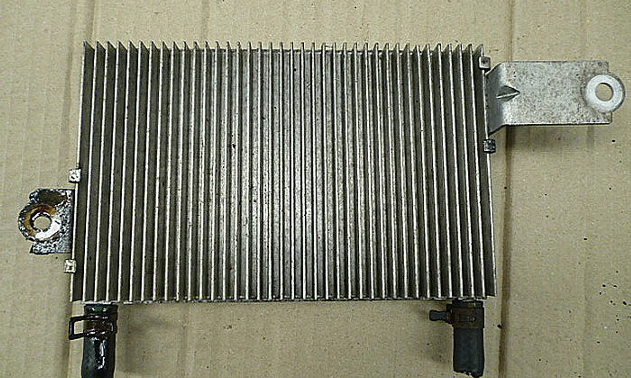 RADIATOR RACIRE COMBUSTIBIL TOYOTA RAV 4 III 2005-2014