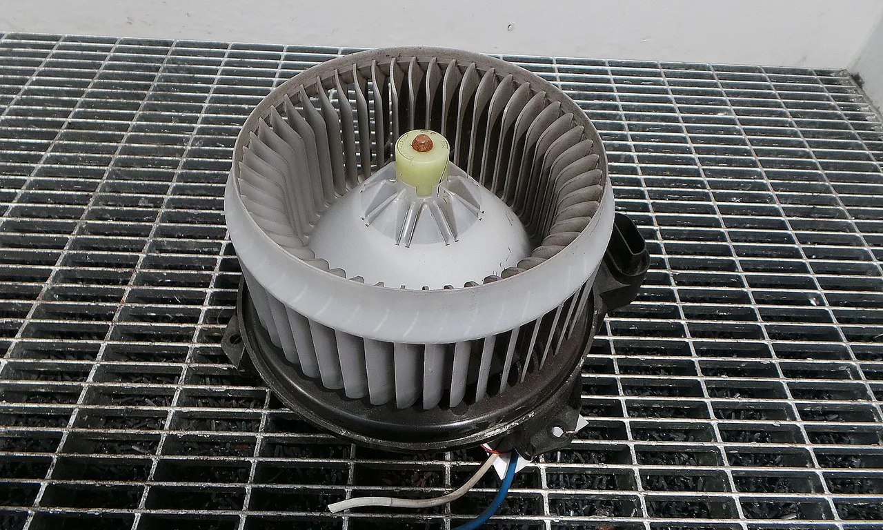 VENTILATOR INCALZIRE TOYOTA RAV 4 III 2005-2014