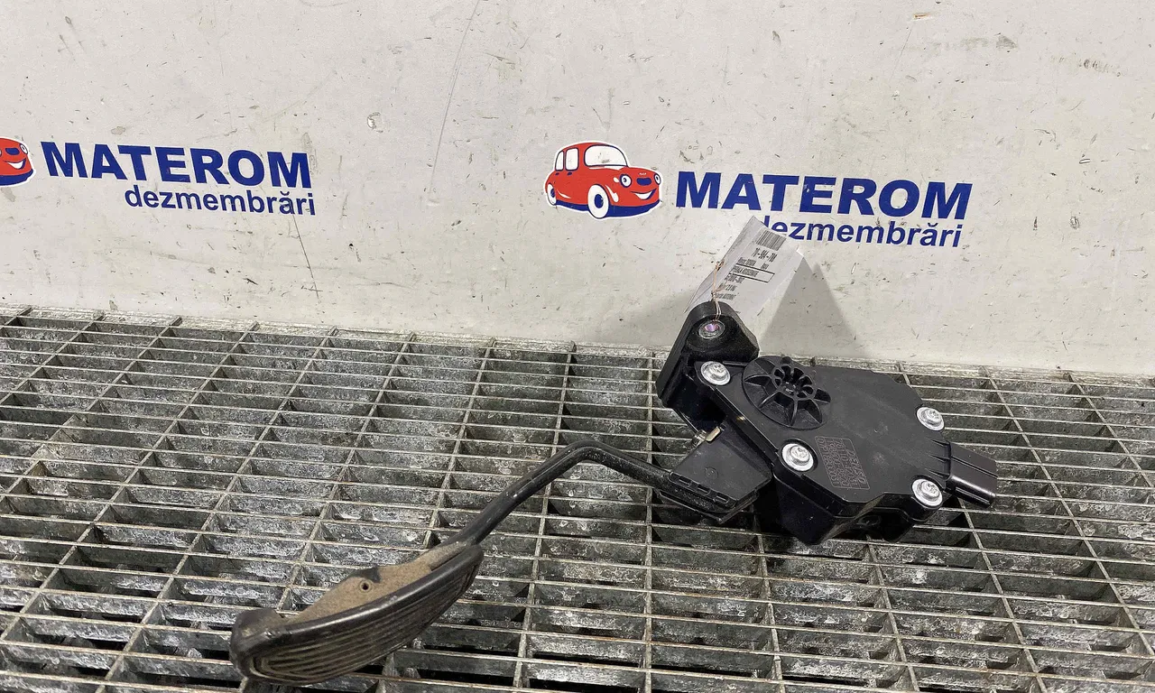 PEDALA ACCELERATIE TOYOTA RAV 4 III 2005-2014