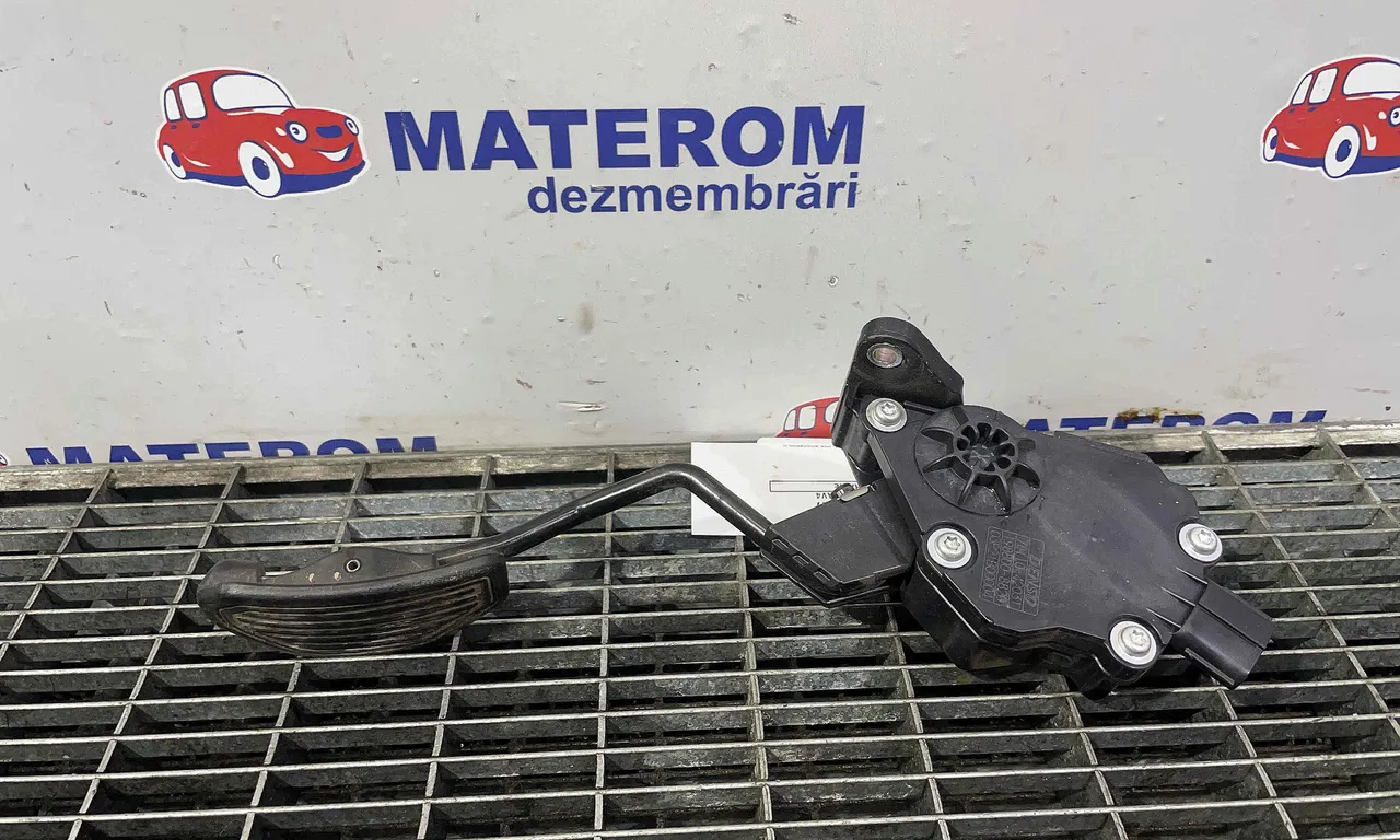 PEDALA ACCELERATIE TOYOTA RAV 4 III 2005-2014