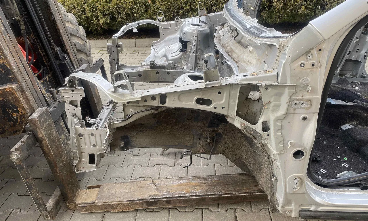 LONJERON STANGA TOYOTA RAV 4 IV 2012-2019