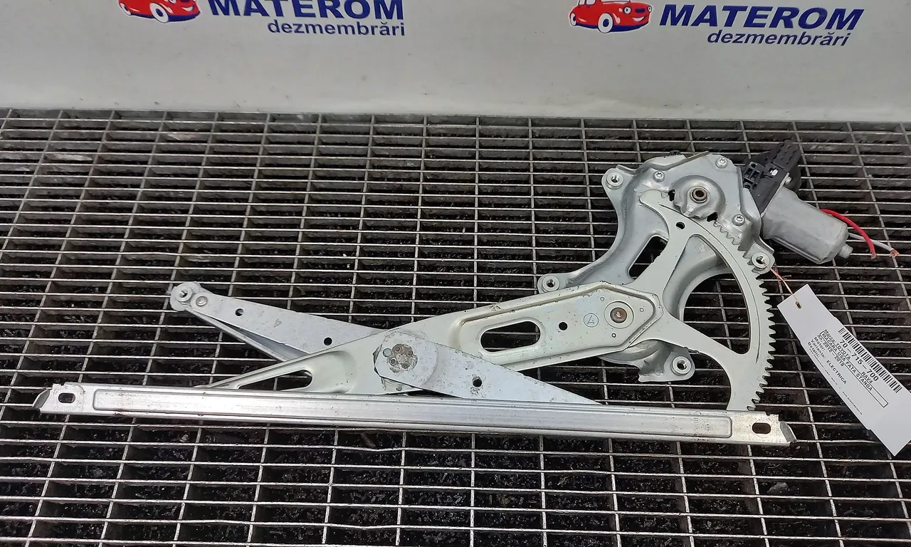 MACARA USA FATA STANGA TOYOTA RAV 4 IV 2012-2019