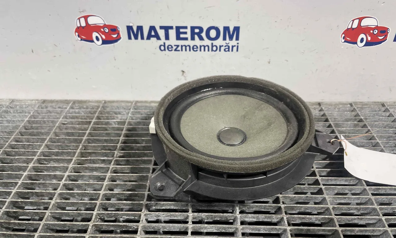 DIFUZOR AUDIO TOYOTA RAV 4 IV 2012-2019